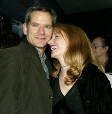 Diane Hastings sister Patricia Clarkson with Campbell Scott in a premiere event.